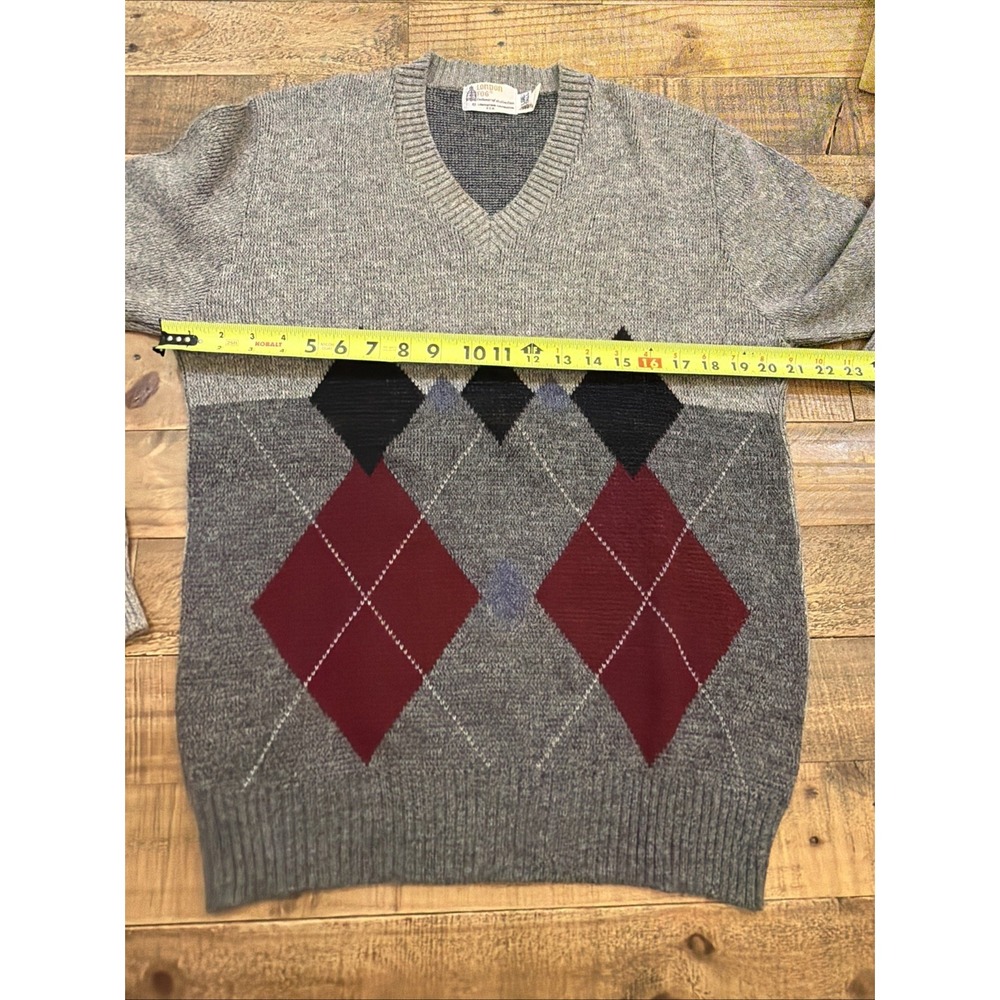 VTG London Fog Mens Argyle V-Neck Sweater Gray Solara, Wool, Mohair USA 80's/90s - Picture 7 of 10